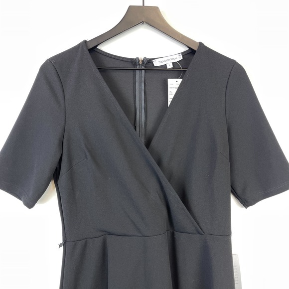 NWT The Vanity Room Nordstrom Rack (L) V-Neck Fit & Flare Mini Dress Black FLAW - Picture 2 of 9